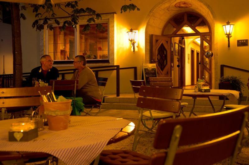 Hotel Gasthof Alter Wirt Фархант Экстерьер фото